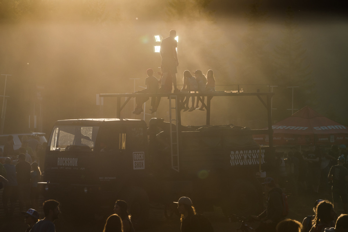 ...and the dust from the dry conditions only added to the evening's golden glow. Photo: Bruno Long