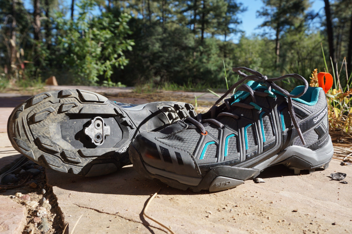 hiking cycling shoes